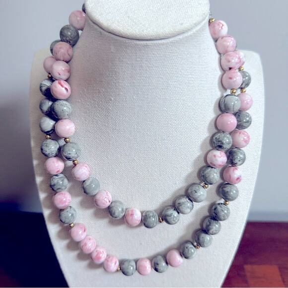 Monet Marble Beaded Necklace Pink Gray Grey Long Retro Vintage Preppy Casual - Picture 1 of 10